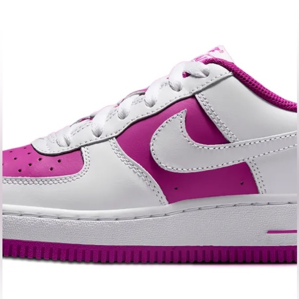 Nike air force 1
Gs
Brand new - Picture 7 of 11